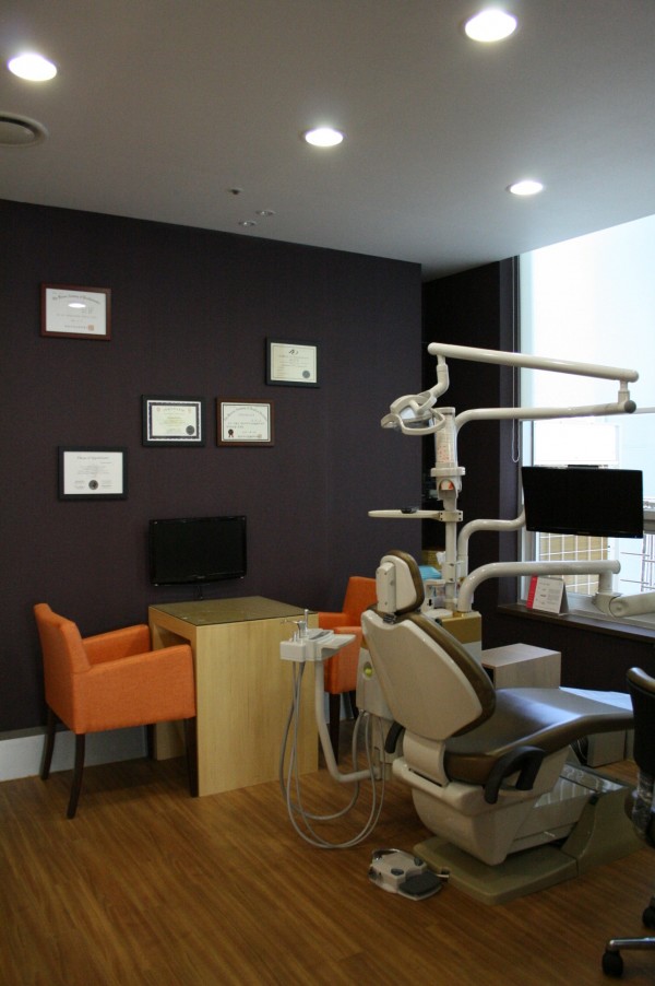 121119_macdentist113824.JPG